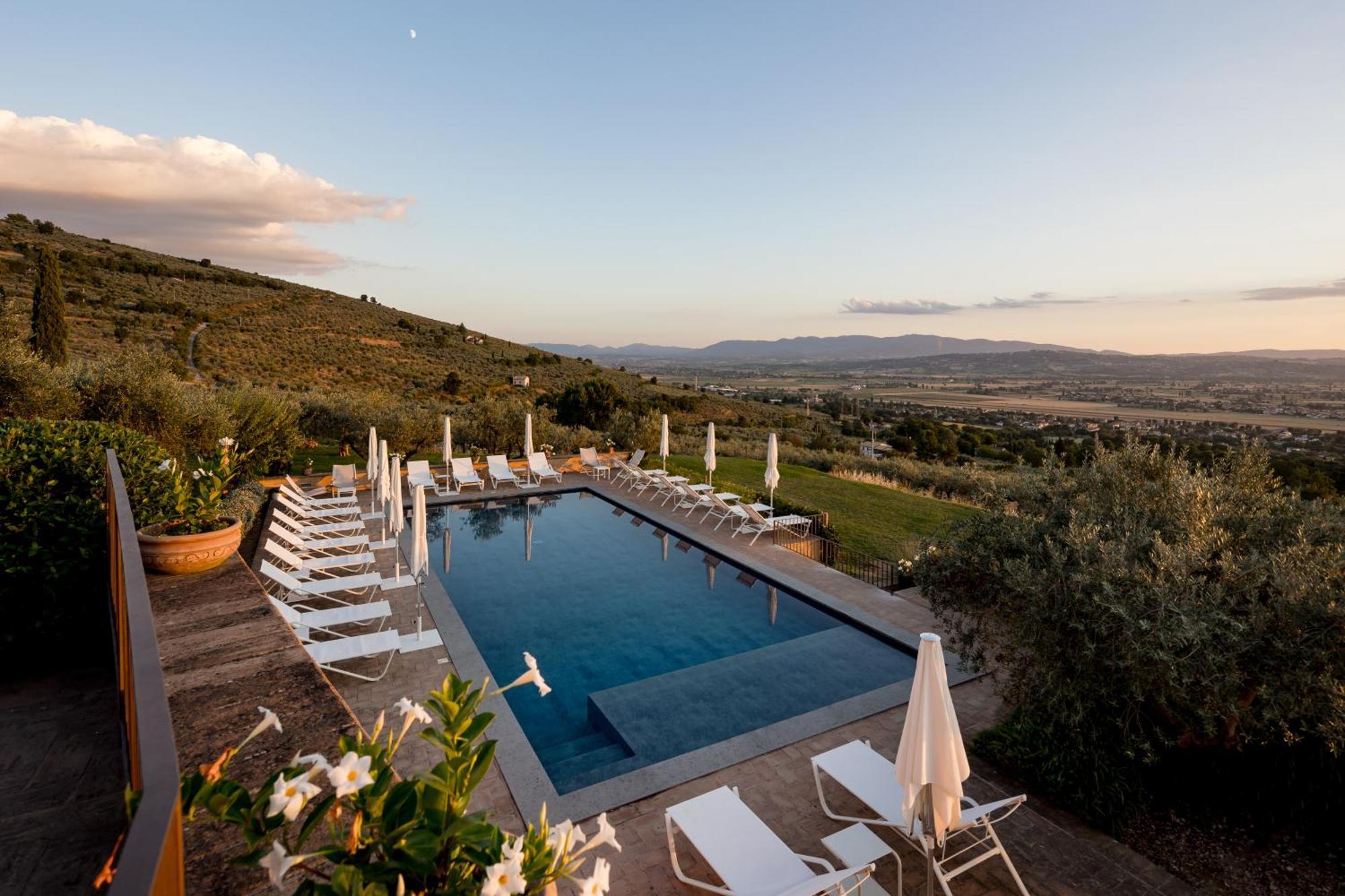 La Quercetta Hotel Foligno Eksteriør billede